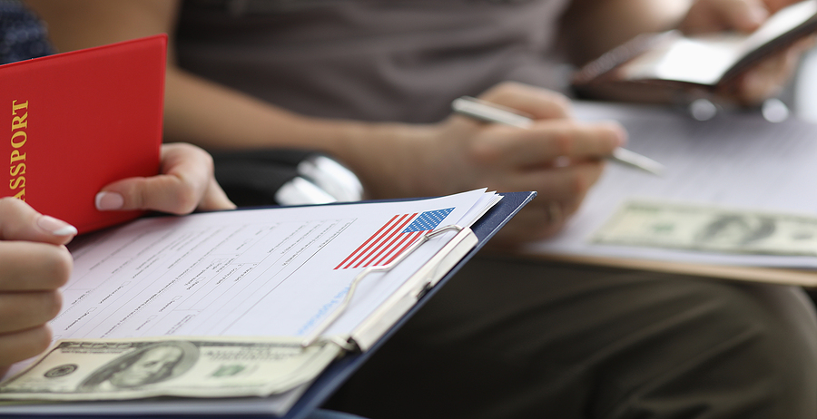 Cincinnati C-R1 Visa Lawyer